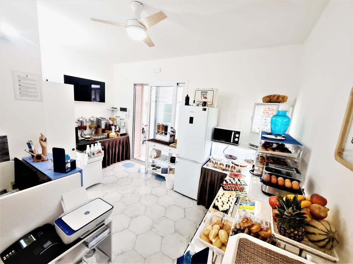 Kalinifta Rooms Apartment Torre Lapillo Exterior photo