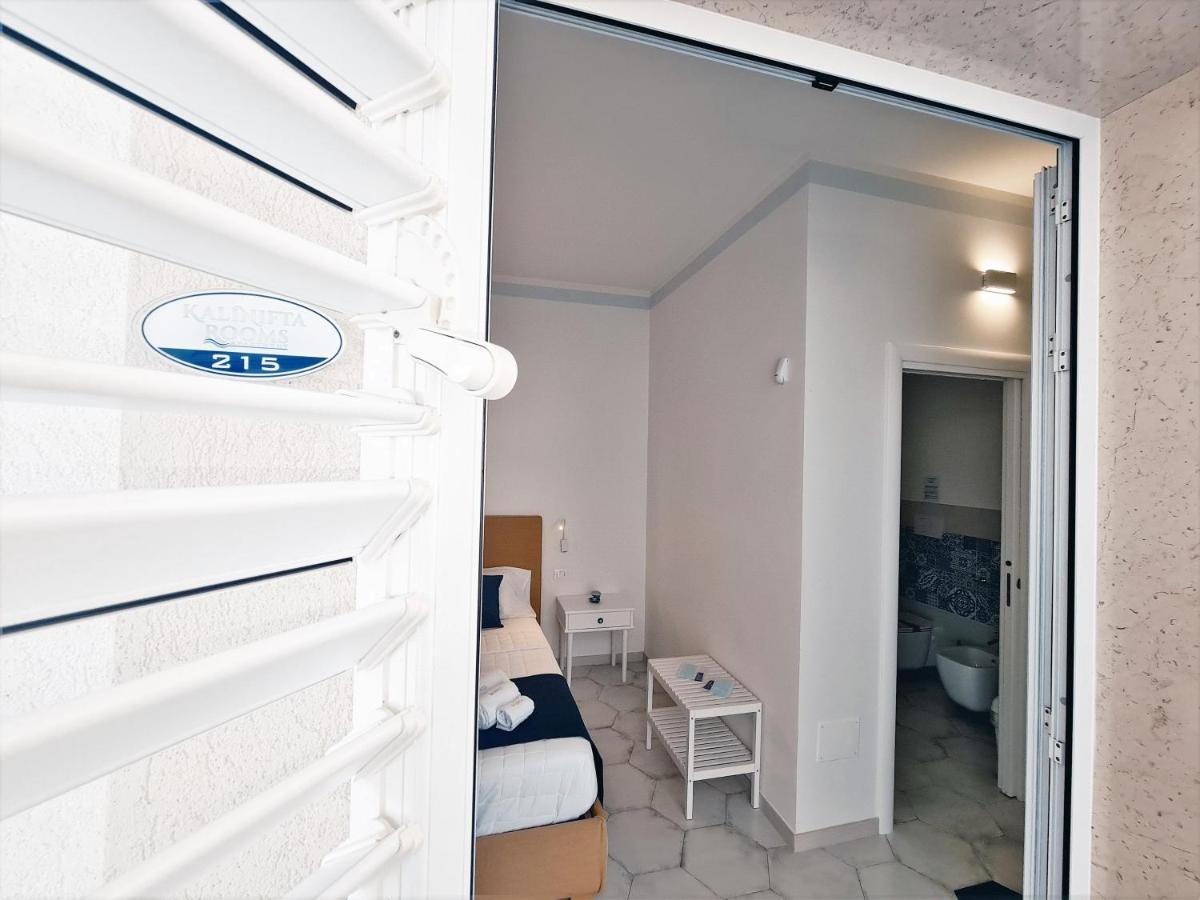 Kalinifta Rooms Apartment Torre Lapillo Exterior photo