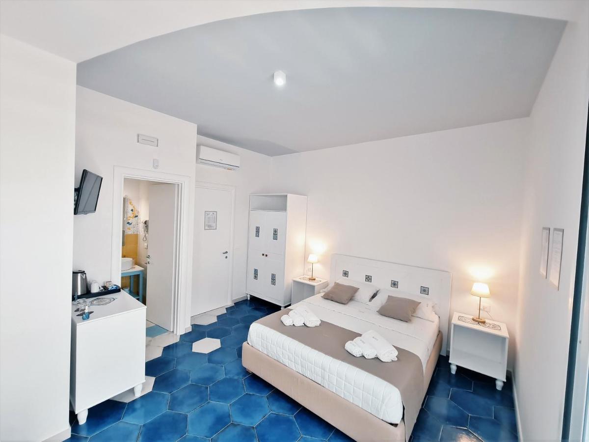 Kalinifta Rooms Apartment Torre Lapillo Exterior photo