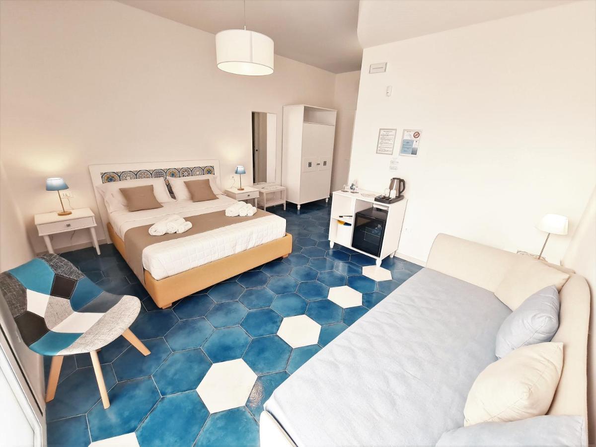 Kalinifta Rooms Apartment Torre Lapillo Exterior photo